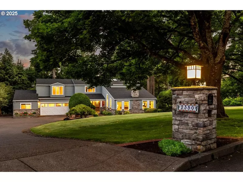 2350 SW Gregory DR, West Linn, OR 97068