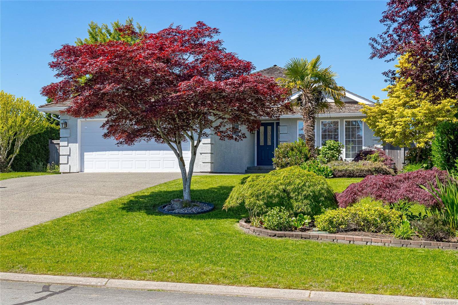 Qualicum Beach, BC V9K 2K3,760 Kensington Pl