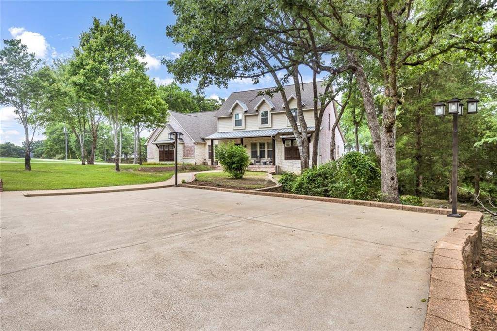 Lindale, TX 75771,16510 Fox Run Lane