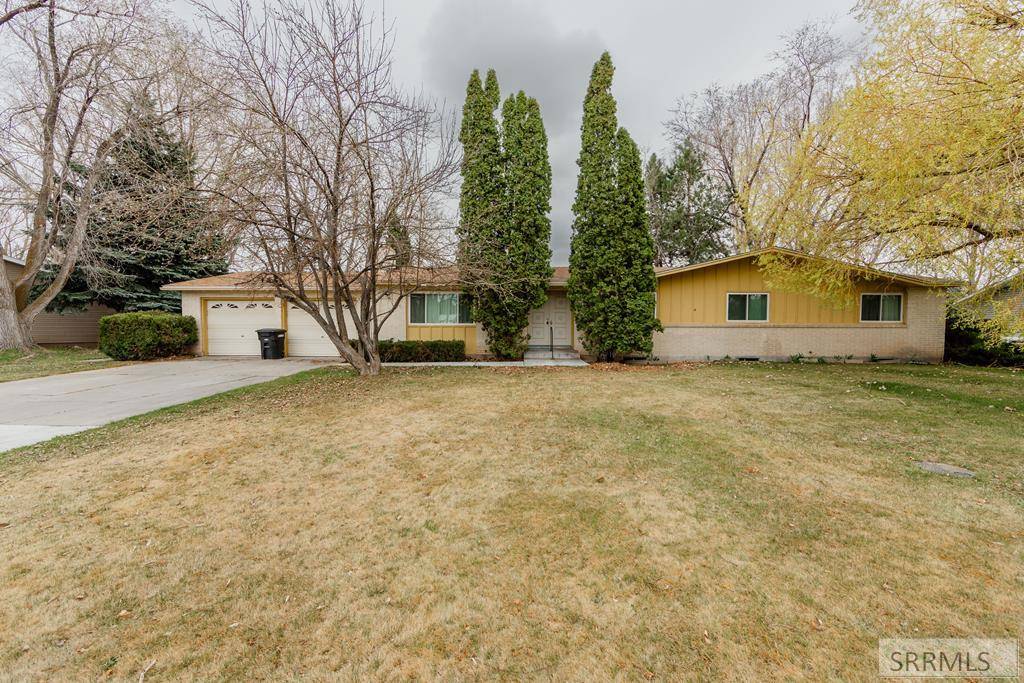 2100 Heather Lane, Ammon, ID 83406