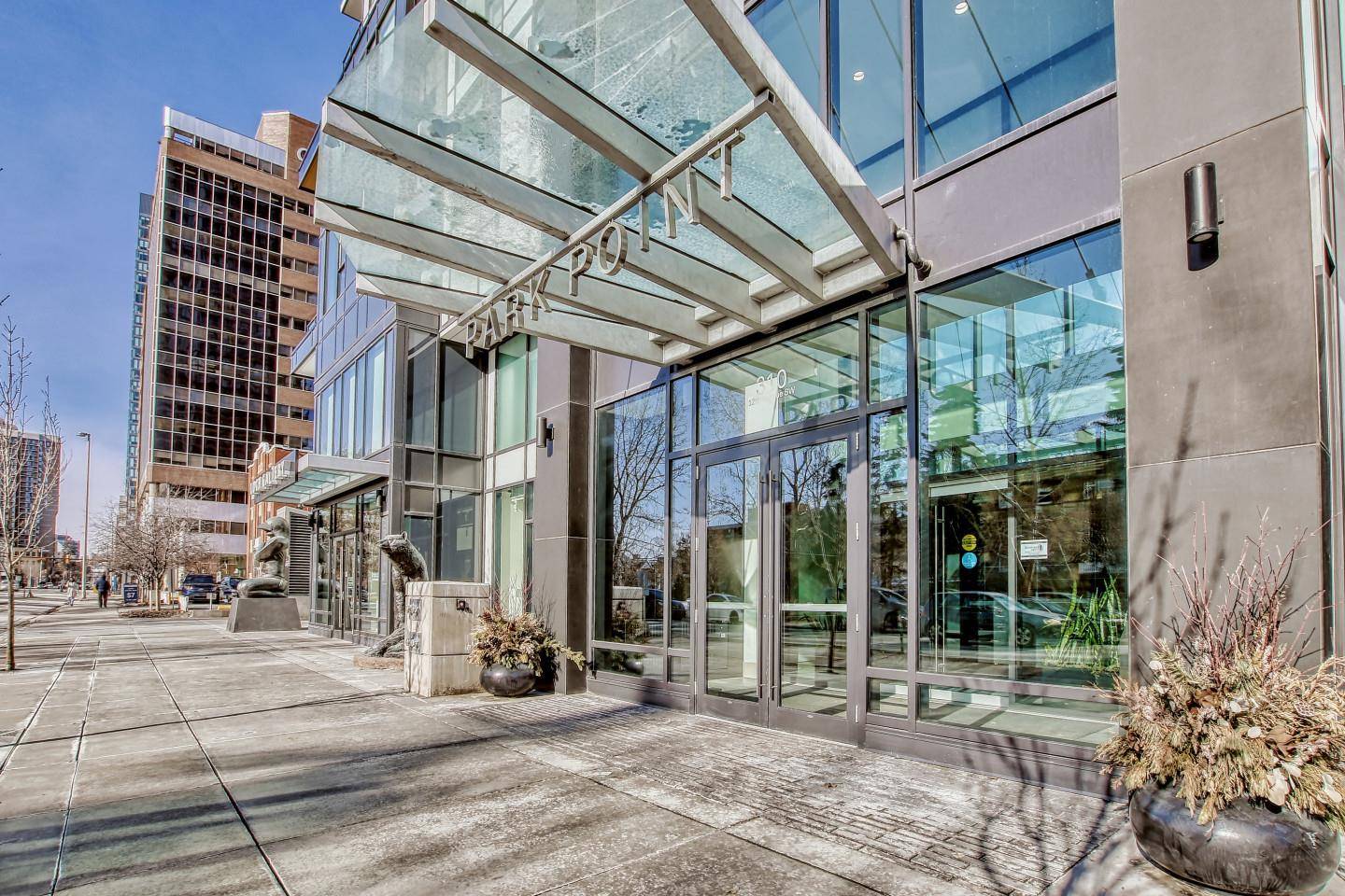 Calgary, AB T2R 1B5,310 12 AVE SW #1905