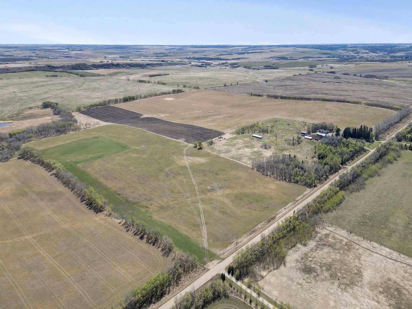Rural Rocky View County, AB T0M 0R0,285080 Range Road 35