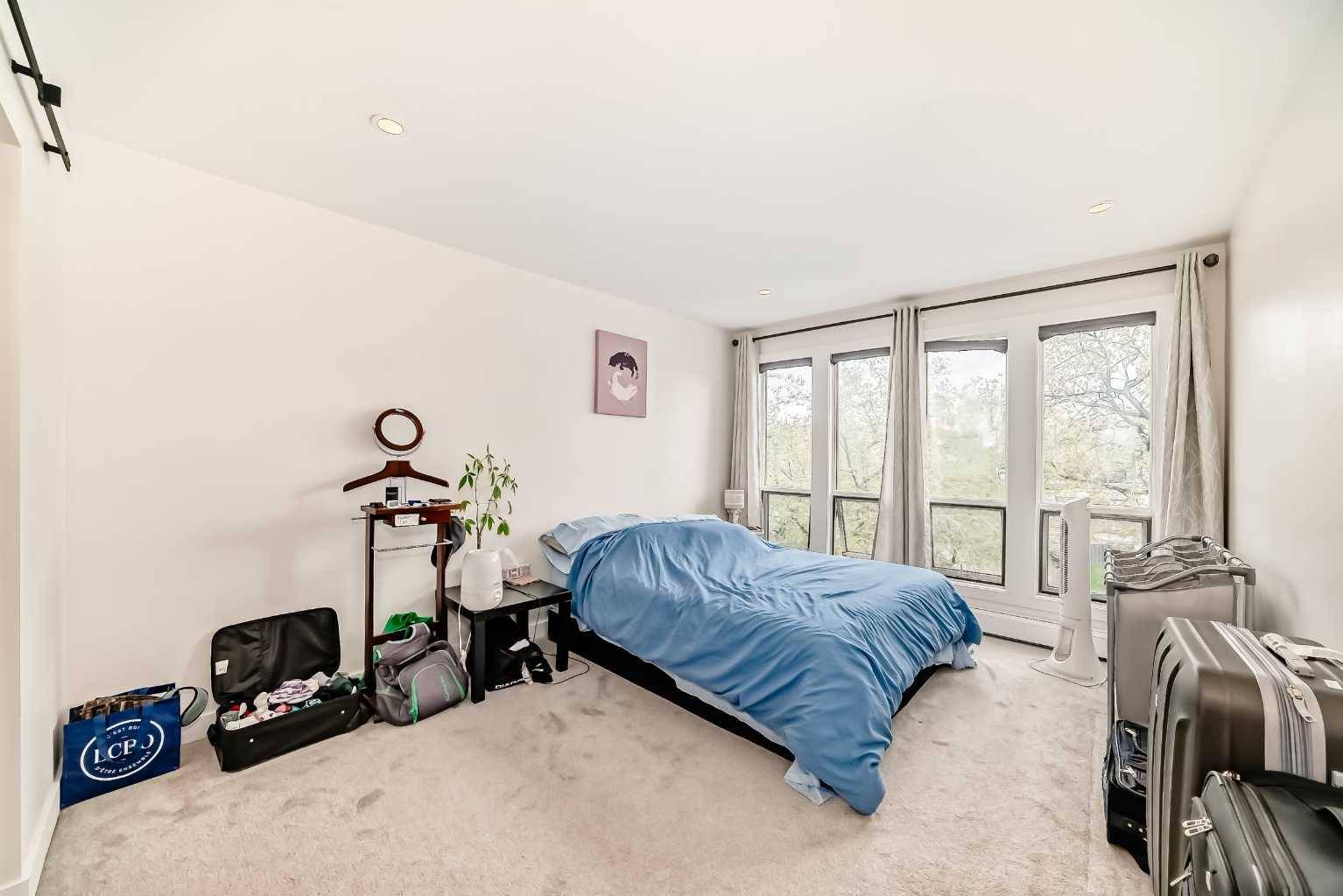 Calgary, AB T2E5B4,635 Marsh RD Northeast #11