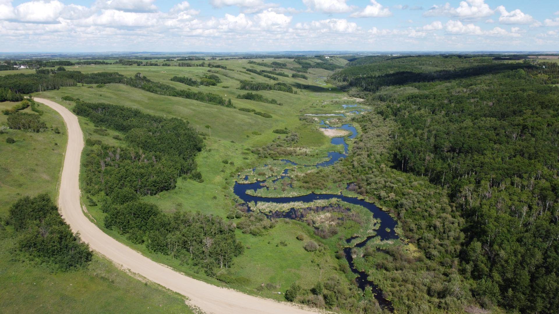 Rural Vermilion River County Of, AB T9V 2Z9,4-1-51-33/SE