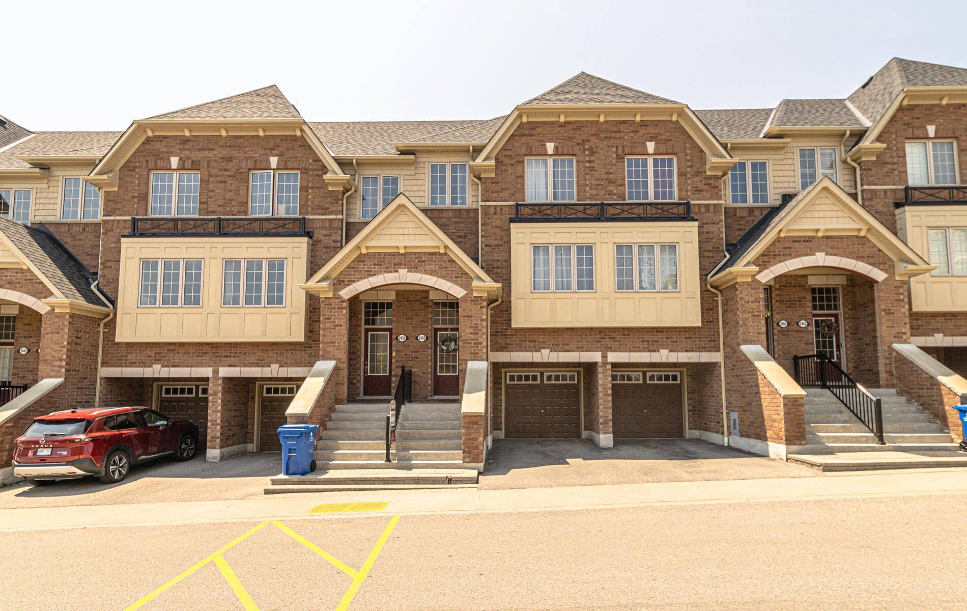 2458 Bromus PATH #53, Oshawa, ON L1L 0G1