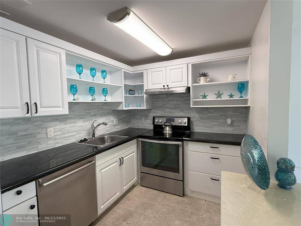 Deerfield Beach, FL 33442,28 Ventnor B  #28