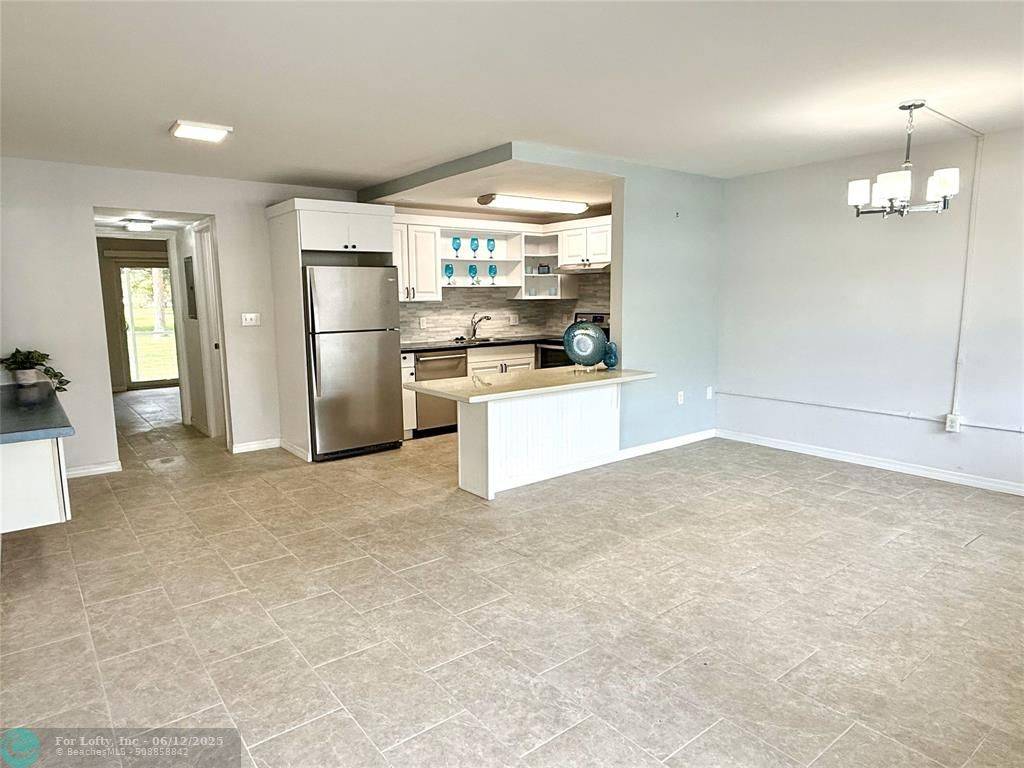 Deerfield Beach, FL 33442,28 Ventnor B  #28