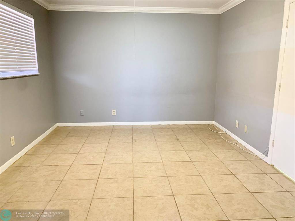 Fort Lauderdale, FL 33311,680 Tennis Club Drive  #312
