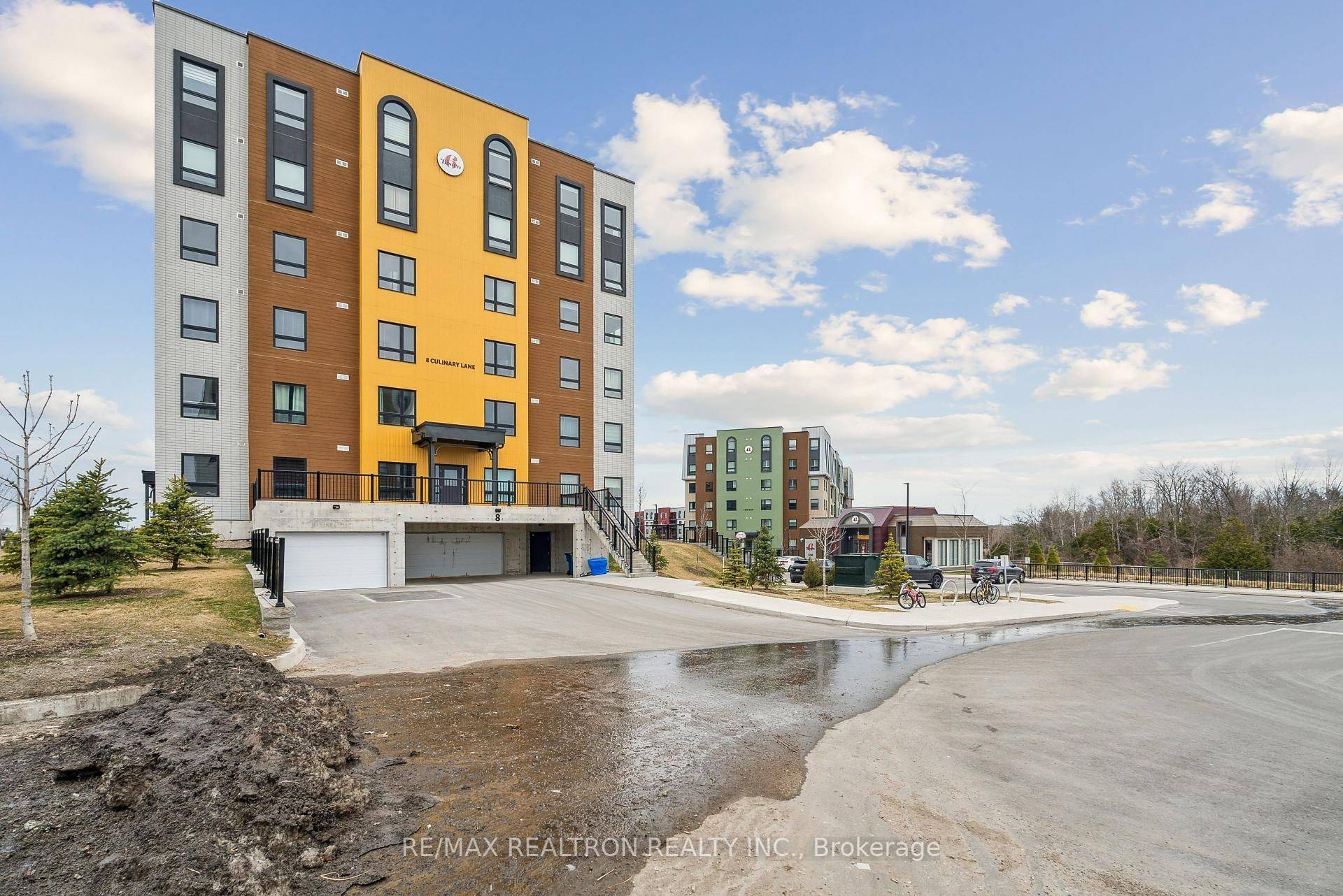 Barrie, ON L9J 0T2,8 Culinary LN #307