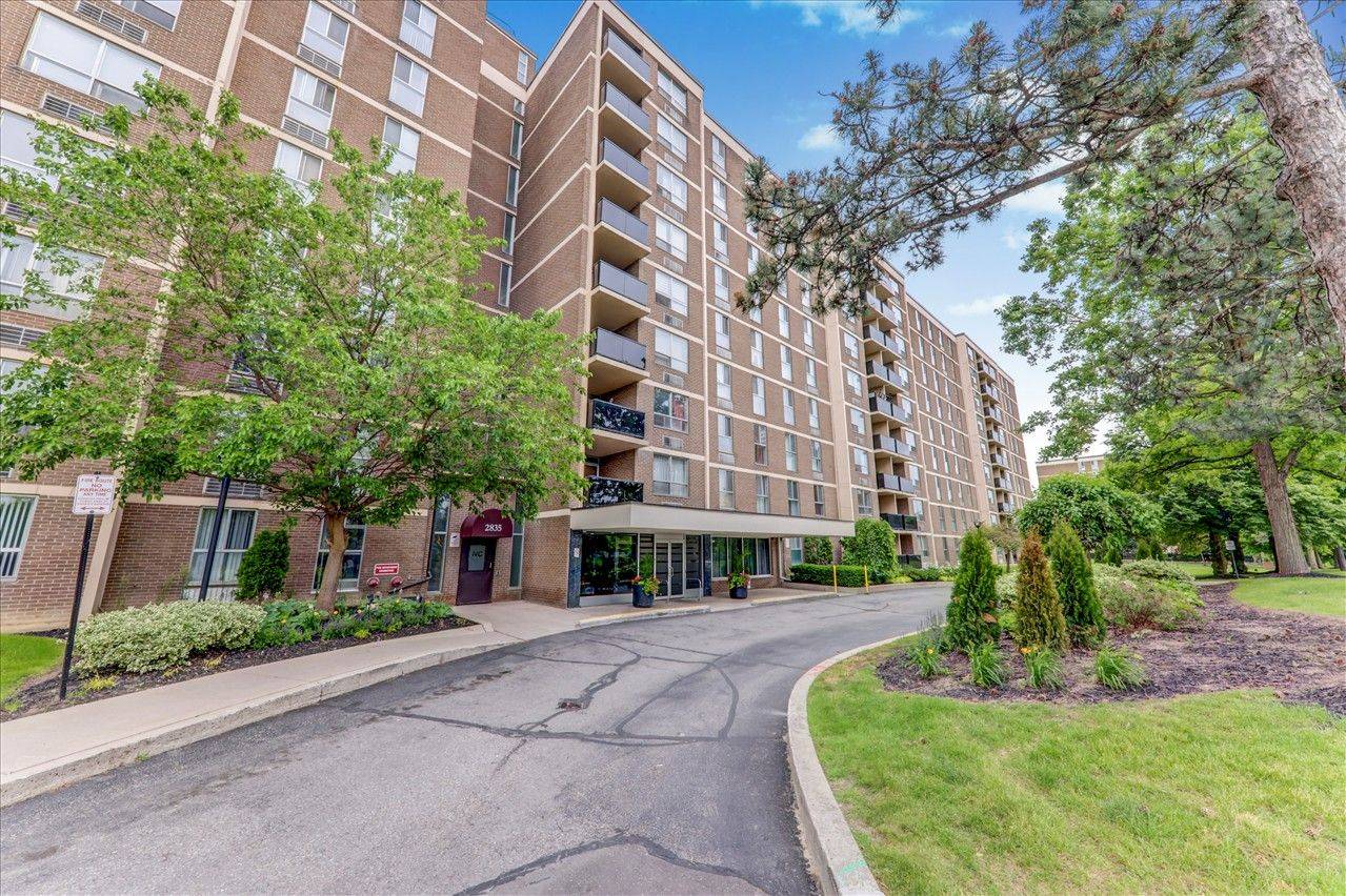 2835 Islington AVE #503, Toronto W05, ON M9L 2K2