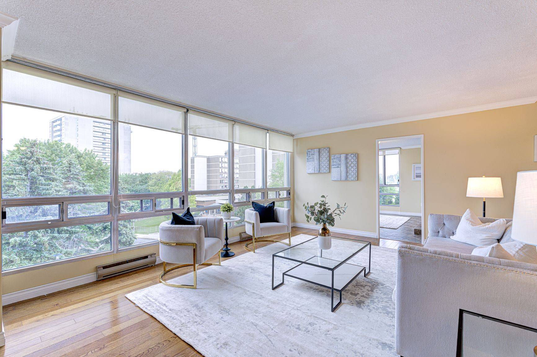 Oakville, ON L6L 5V2,2180 Marine DR #501