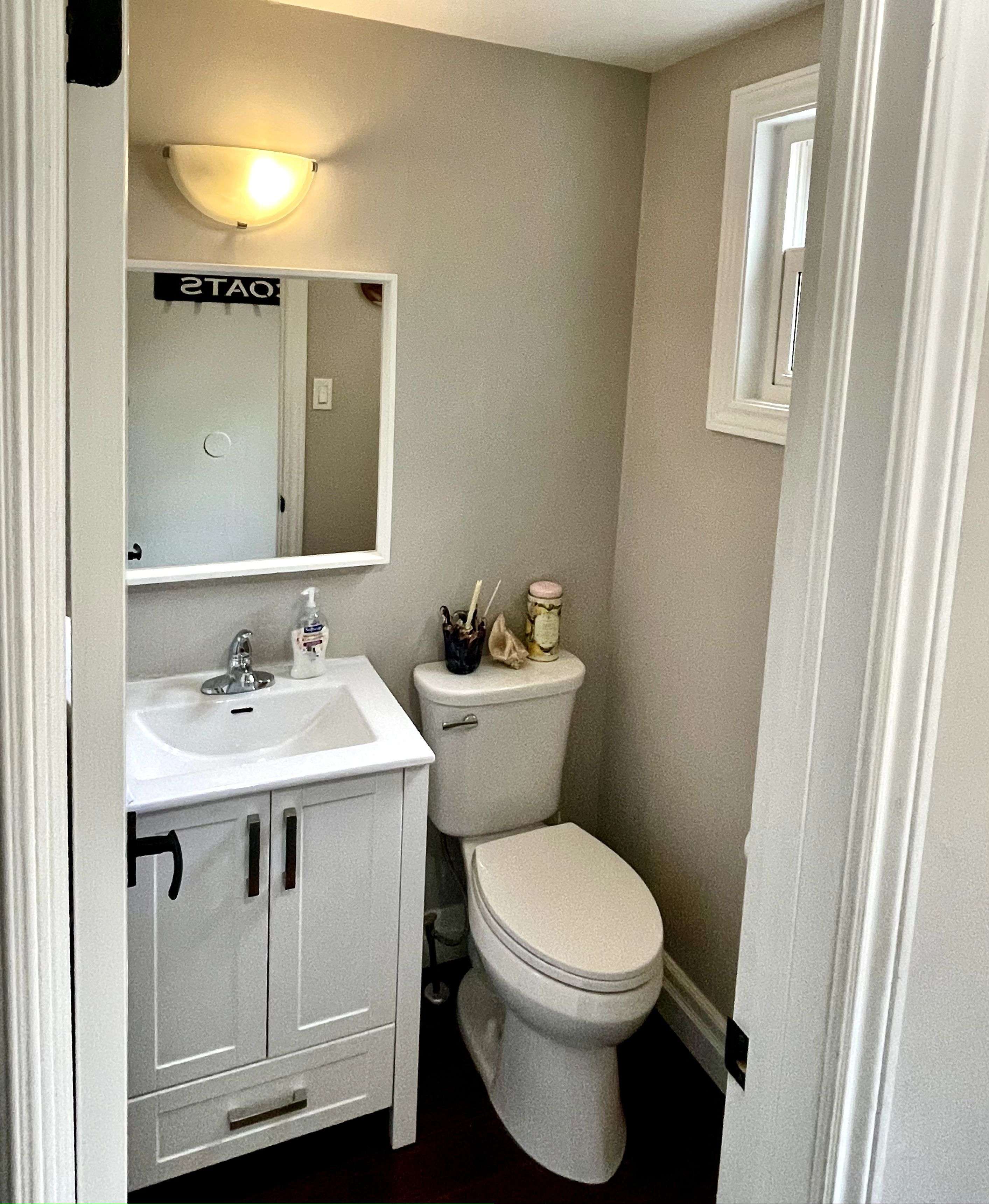 Burlington, ON L7L 5J9,4193 Longmoor DR #5