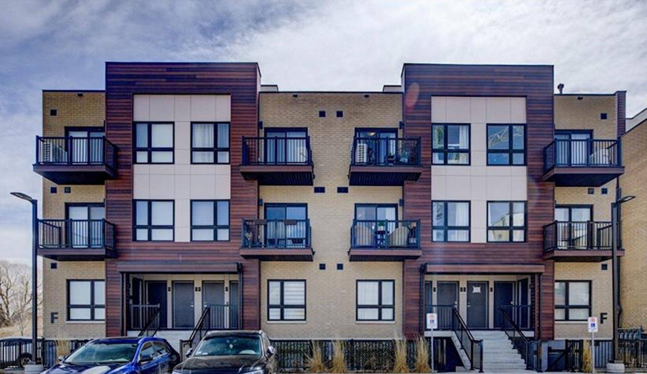 10 Palace ST #B9, Kitchener, ON N3E 0J3