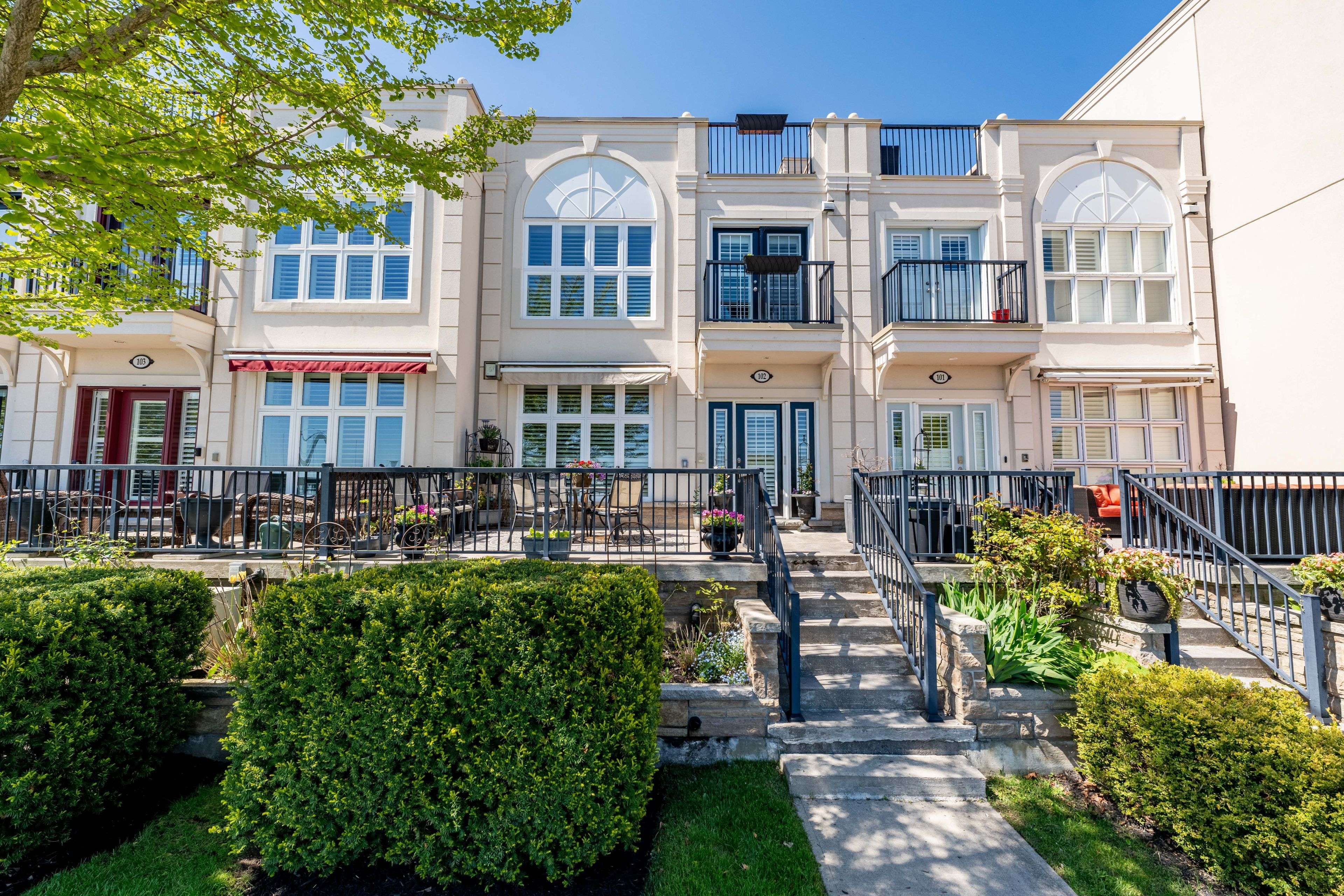 165 Division ST #102, Cobourg, ON K9A 0B3
