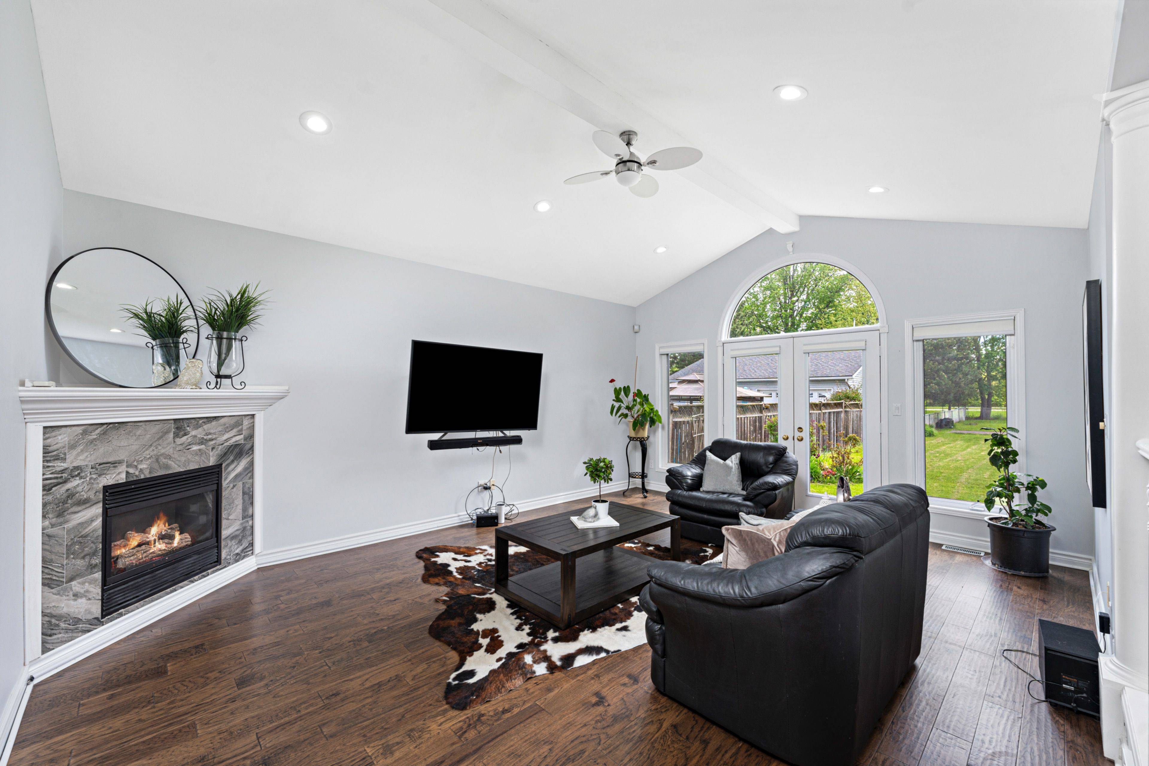 St. Catharines, ON L2M 4A7,56 Dunkeld AVE
