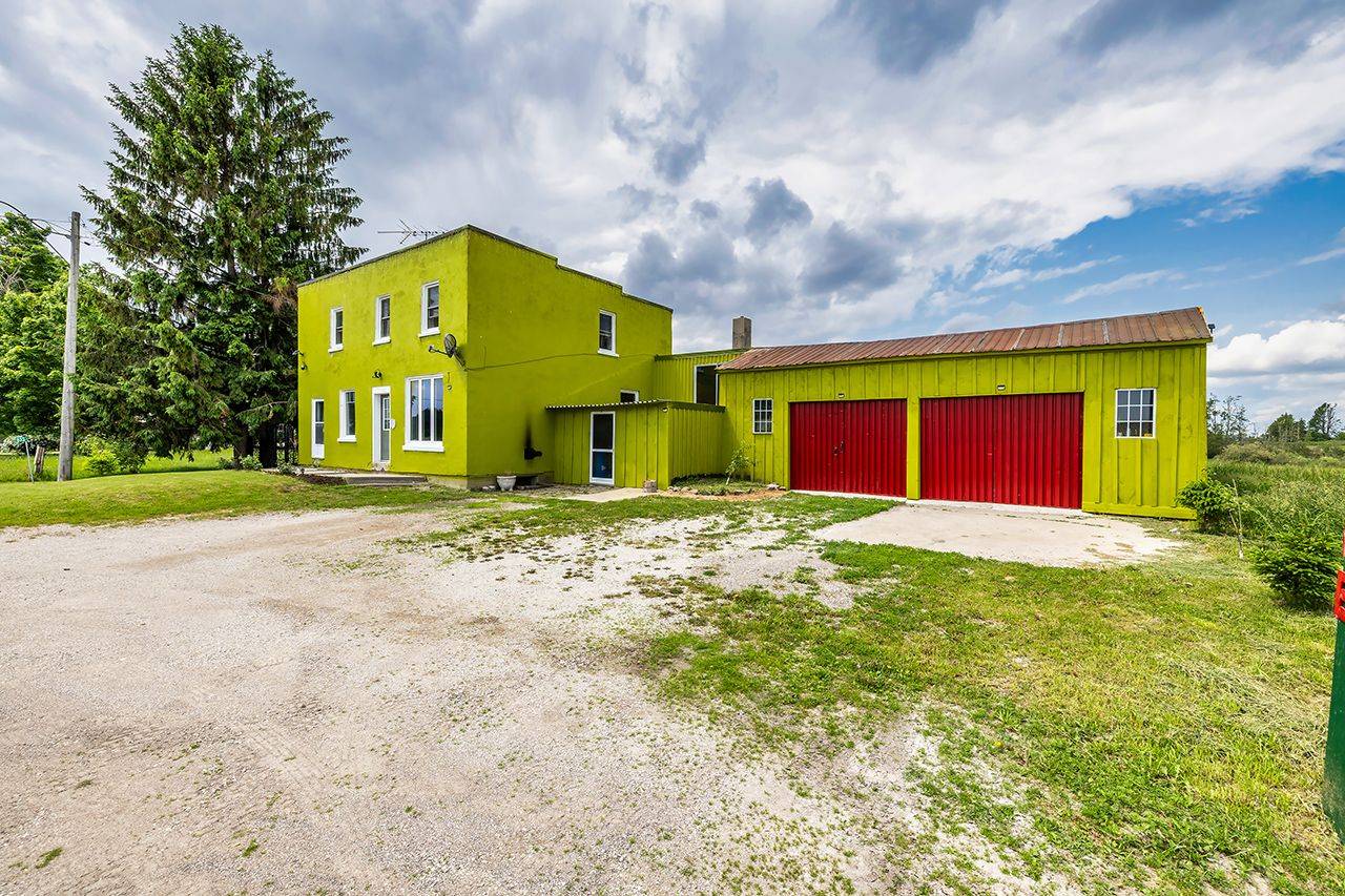 Kawartha Lakes, ON K0M 2T0,833 Woodville RD