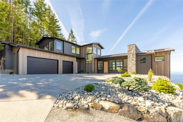 Lantzville, BC V0R 2H0,7546 Tonnerre Way