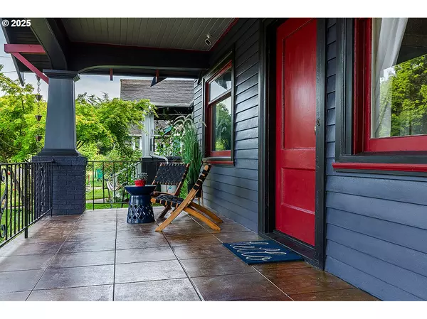 Portland, OR 97211,4915 NE 8TH AVE