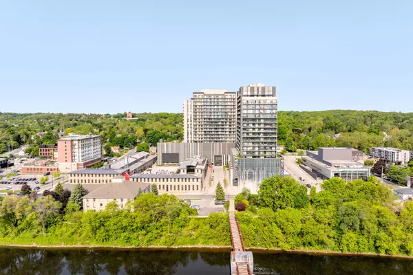 15 Glebe ST #2001, Cambridge, ON N1S 0C3