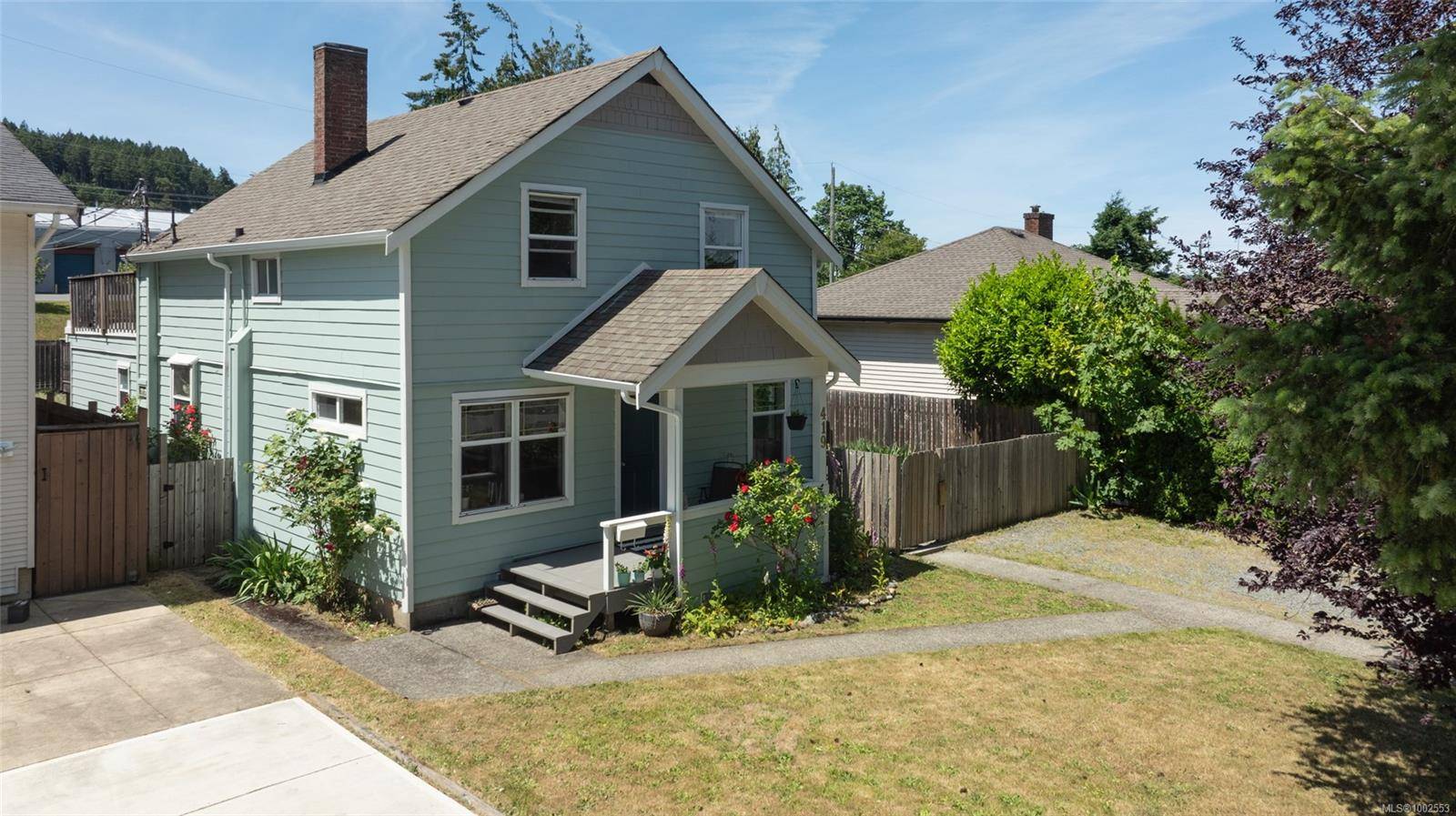 Nanaimo, BC V9R 3M2,419 Hillcrest Ave