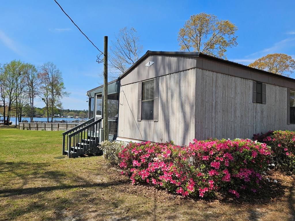 Manning, SC 29102,1313 Litzler Drive