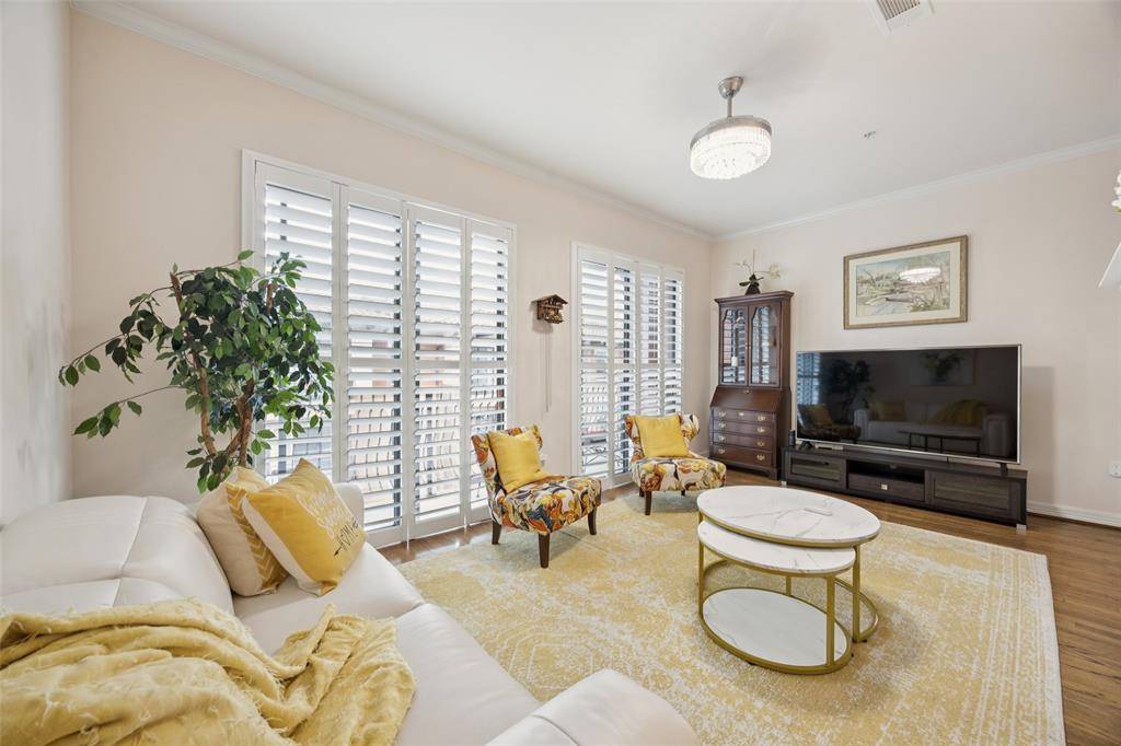 Dallas, TX 75225,8616 Turtle Creek Boulevard #518