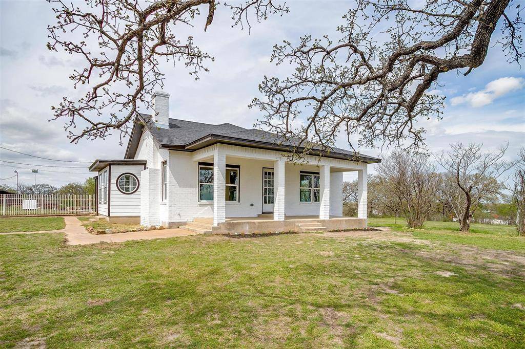 7911 N Fm Road 51, Springtown, TX 76082