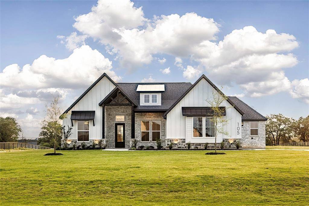 105 Prairie Winds Drive, Poolville, TX 76487