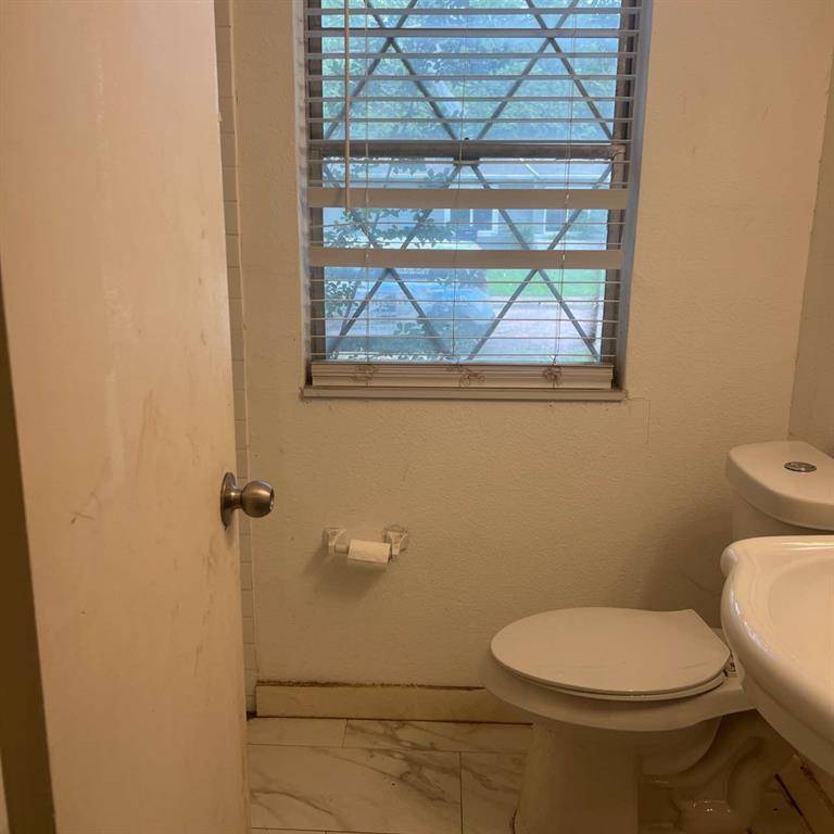 Denison, TX 75020,128 Vandenburg Drive #A