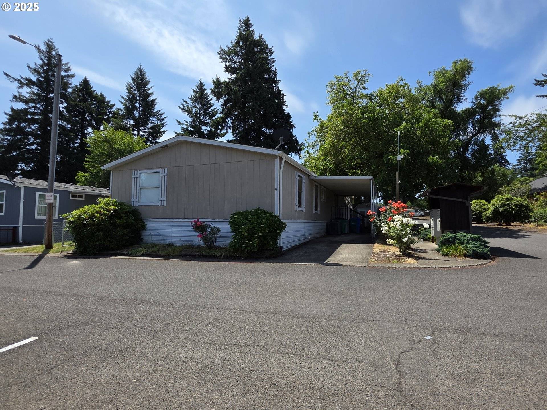 Portland, OR 97236,13115 SE FOSTER RD #13