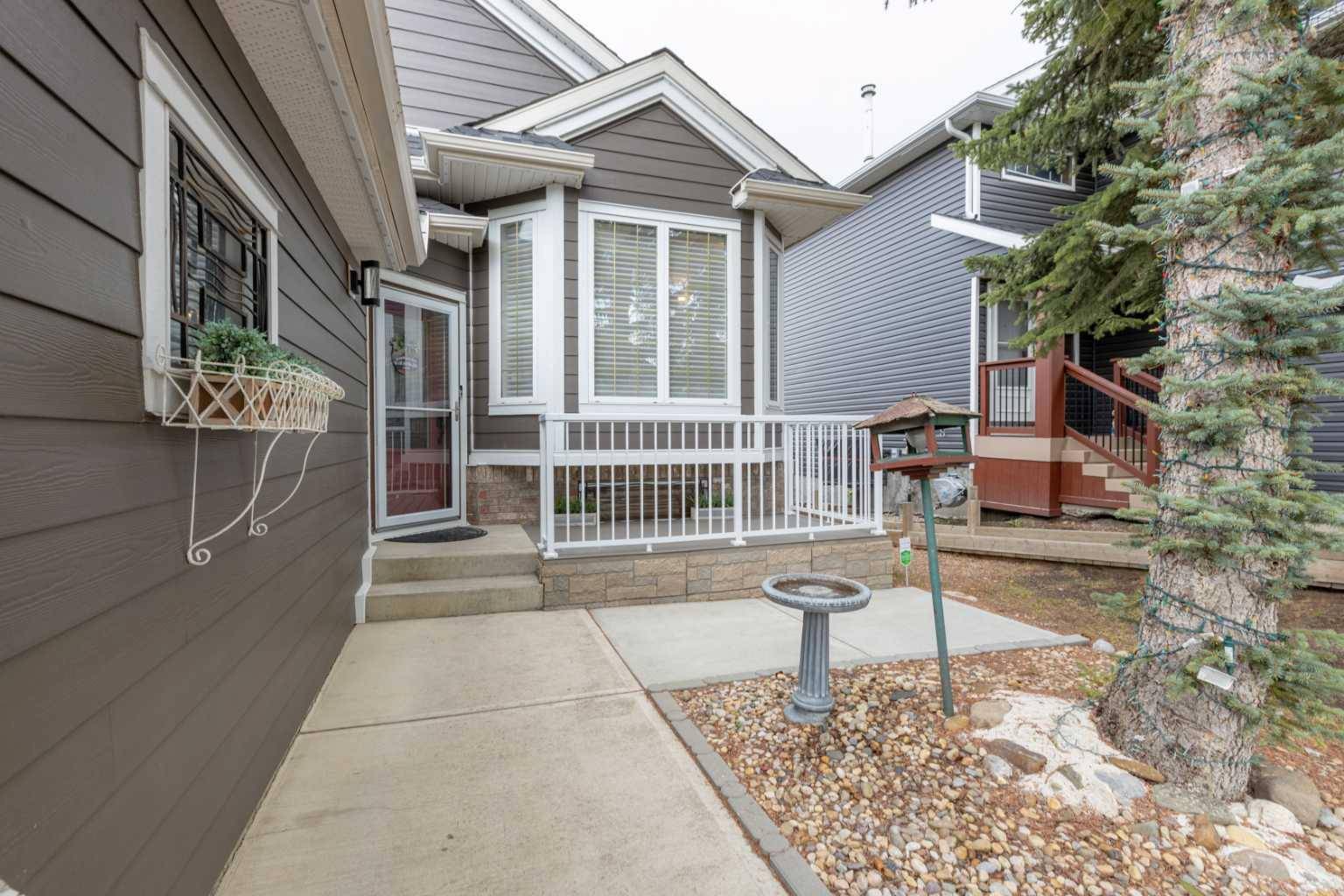 Calgary, AB T2Y3K2,22 Somerset WAY SW