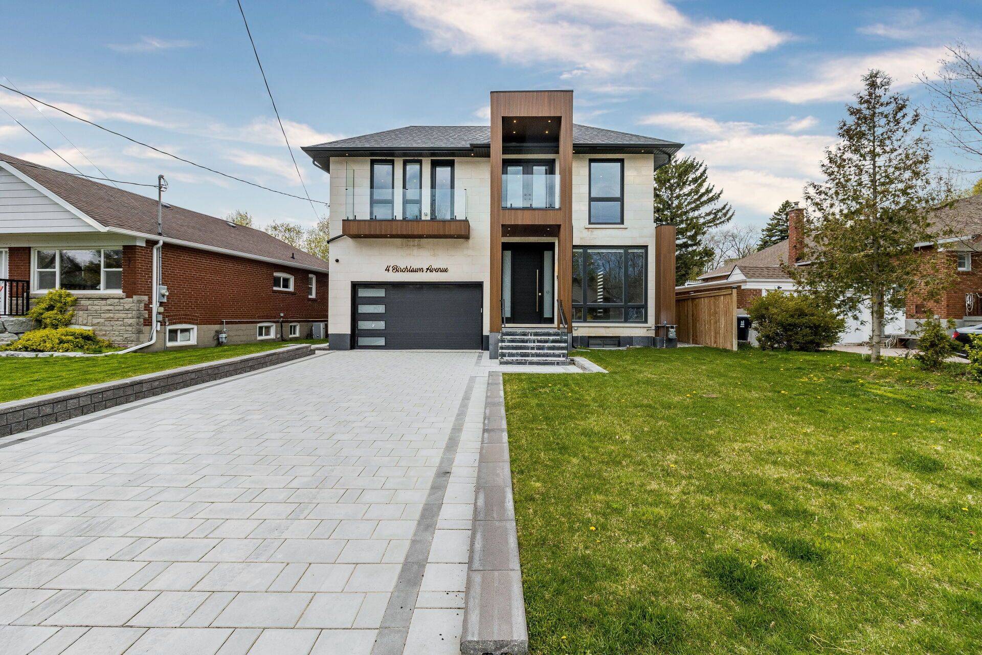 4 Birchlawn AVE, Toronto E06, ON M1N 1H9