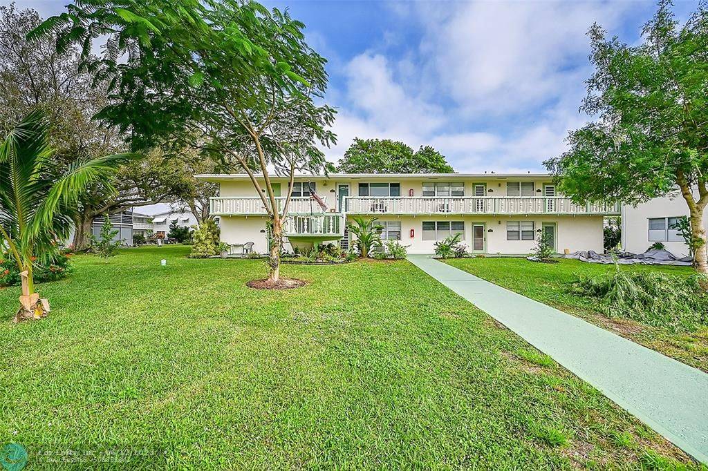 Deerfield Beach, FL 33442,156 Farnham G #156