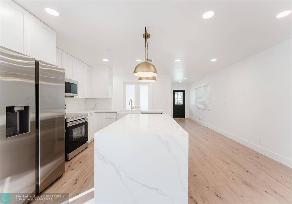 Fort Lauderdale, FL 33315,1580 SW 32nd Ct