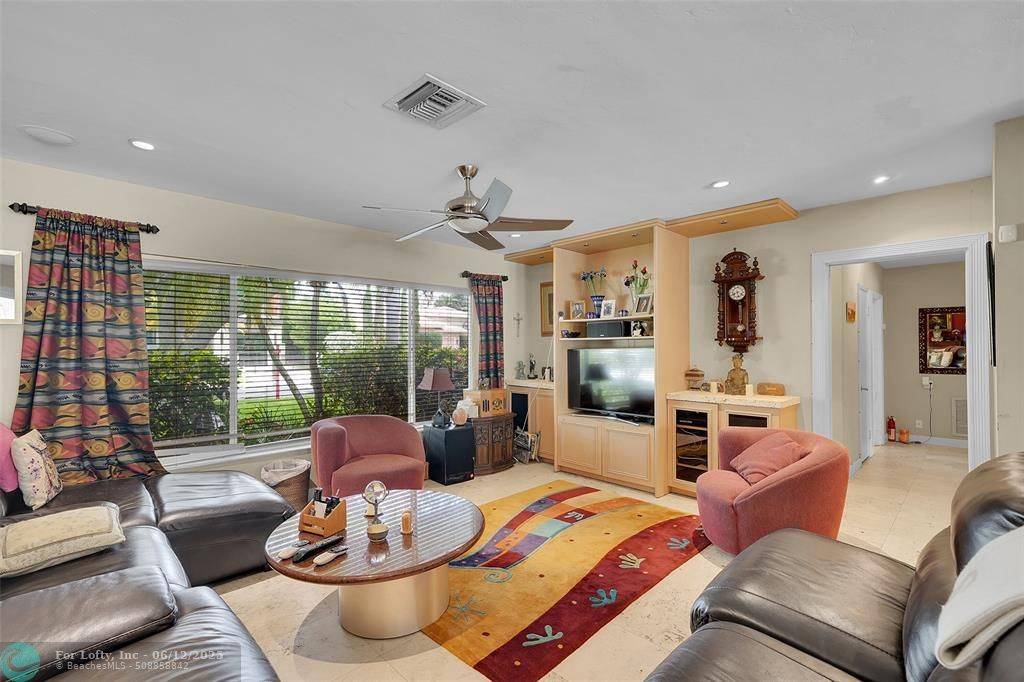 Fort Lauderdale, FL 33304,2732 NE 16th St