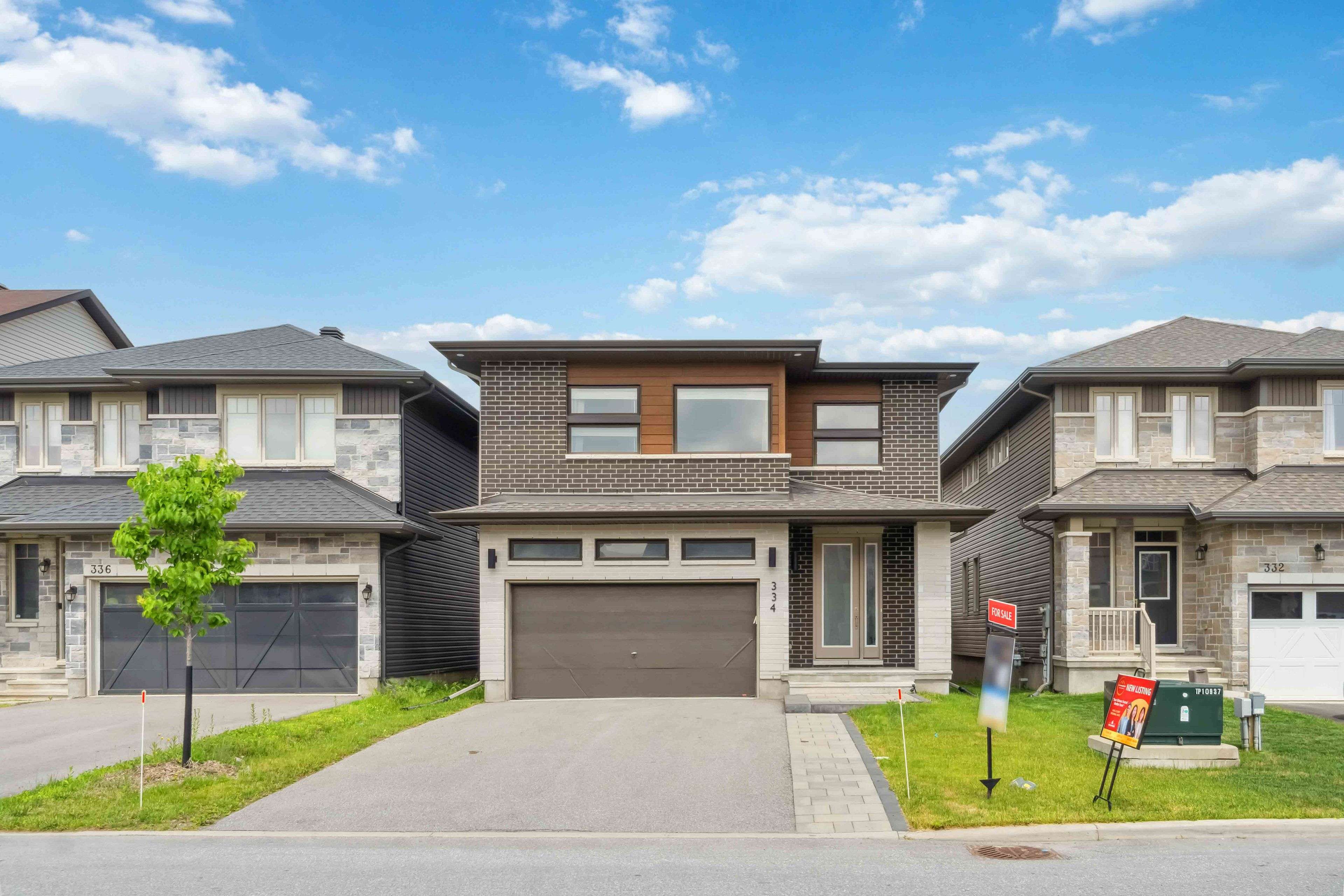 334 Haliburton HTS, Kanata, ON K2V 0G1