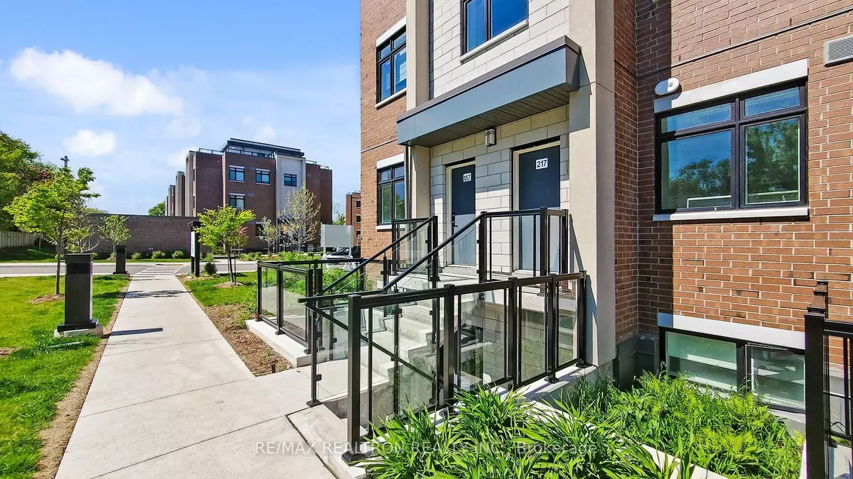 Mississauga, ON L5G 0C6,1070 Douglas Mccurdy Common #217
