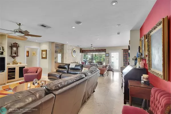 Fort Lauderdale, FL 33304,2732 NE 16th St