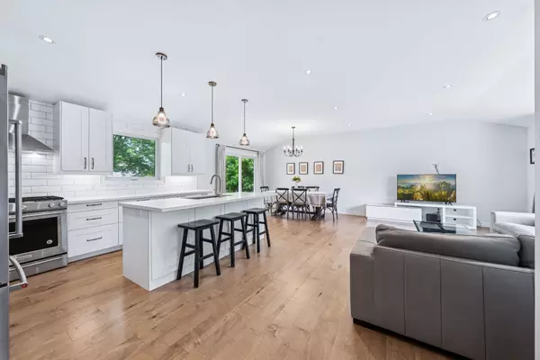 Innisfil, ON L0L 1R0,1152 Birch RD