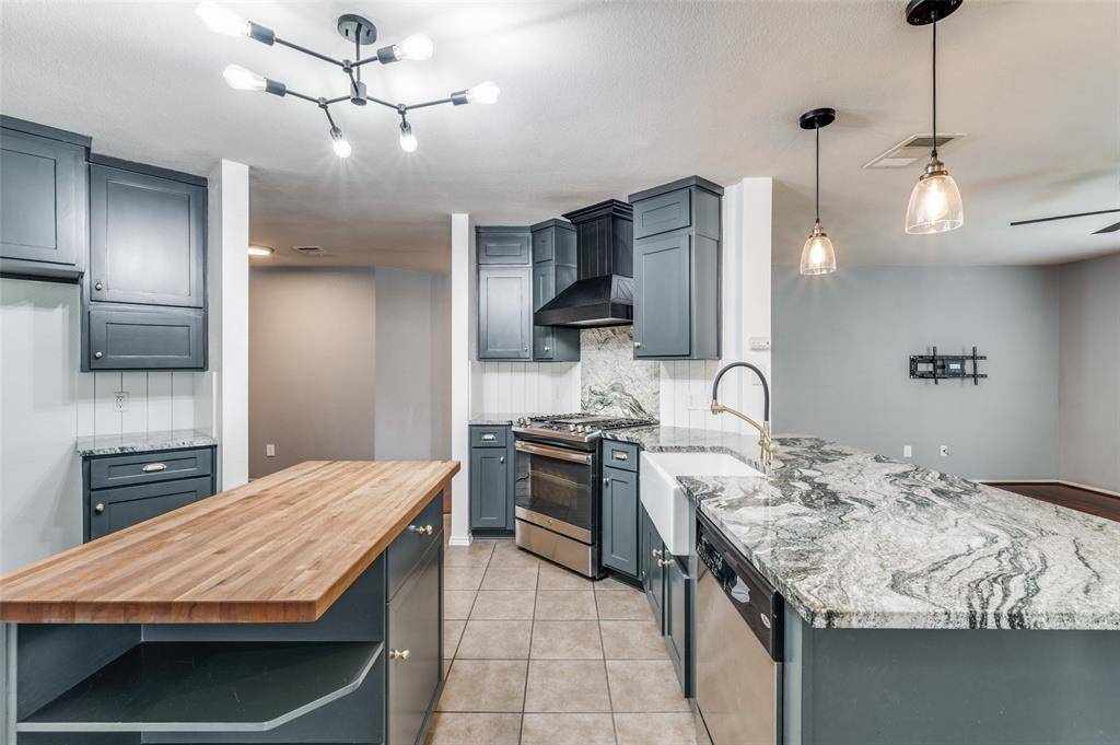 Mckinney, TX 75072,9917 Laurel Cherry Drive