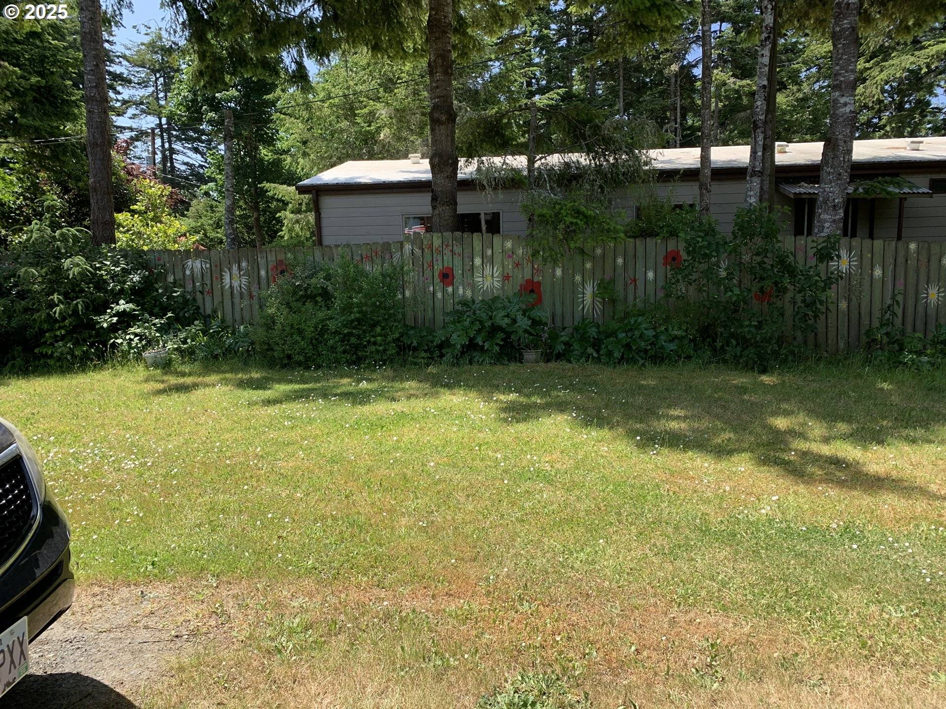 Coos Bay, OR 97420,64294 PENNY RD