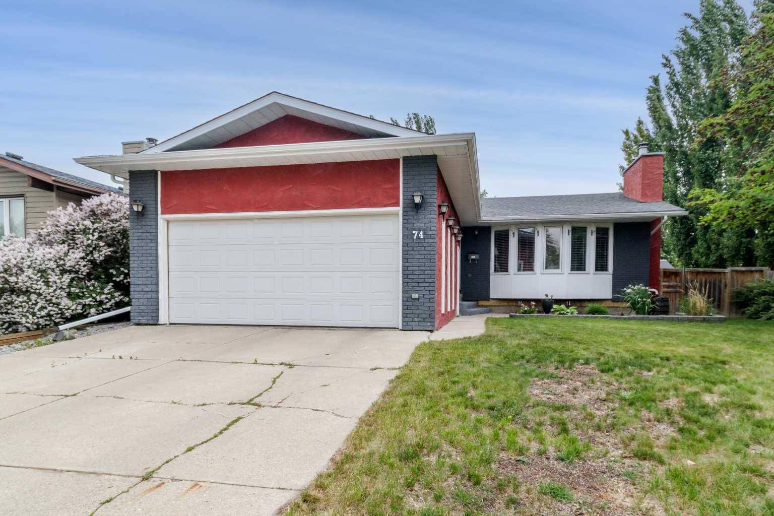 74 Mackenzie CRES, Red Deer, AB T4R 1N7