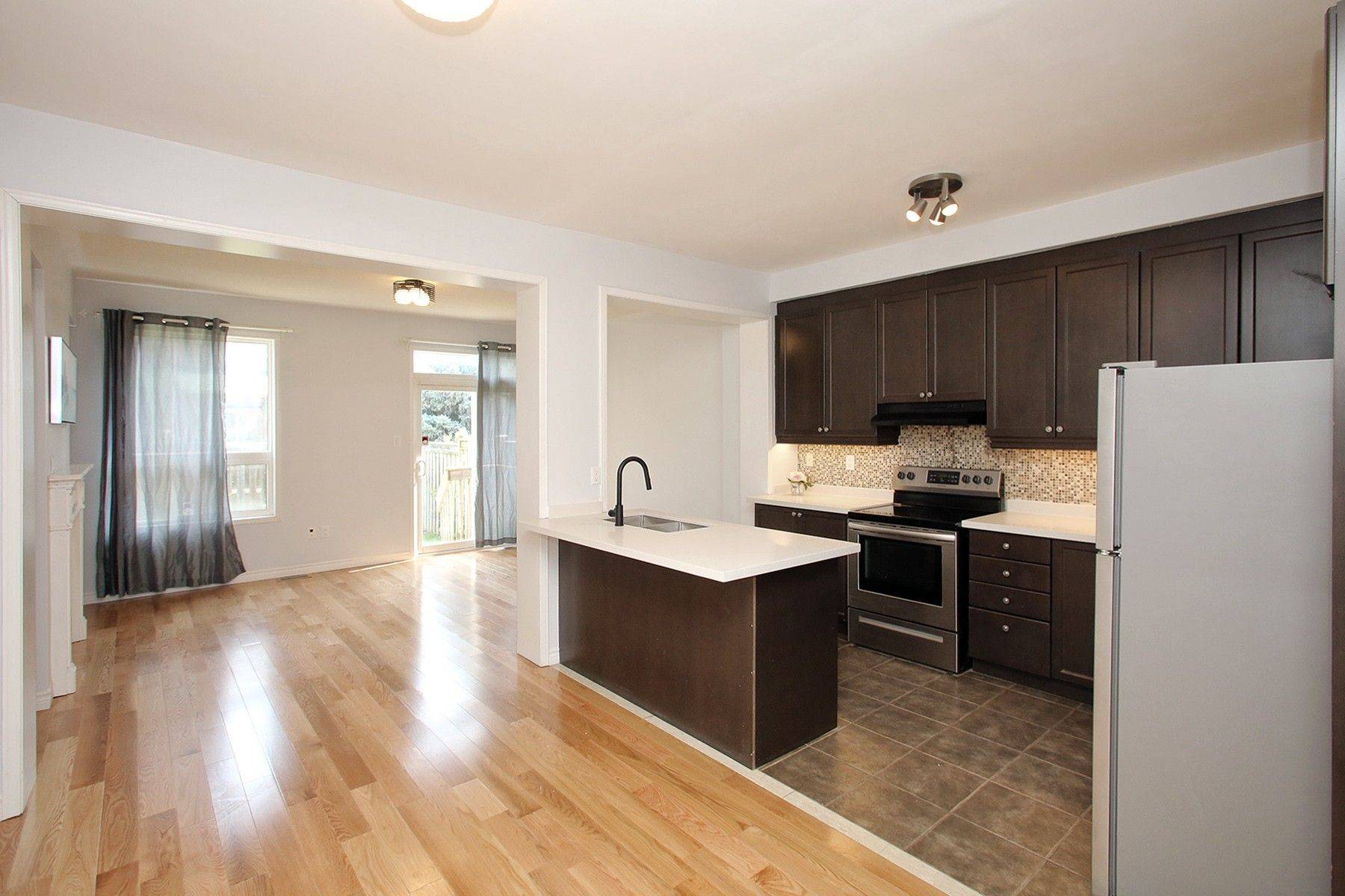 Oakville, ON L6M 0C7,2350 Stone Glen CRES