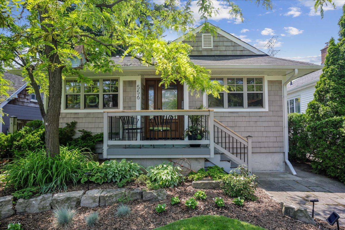 Burlington, ON L7S 1P5,556 Hager AVE