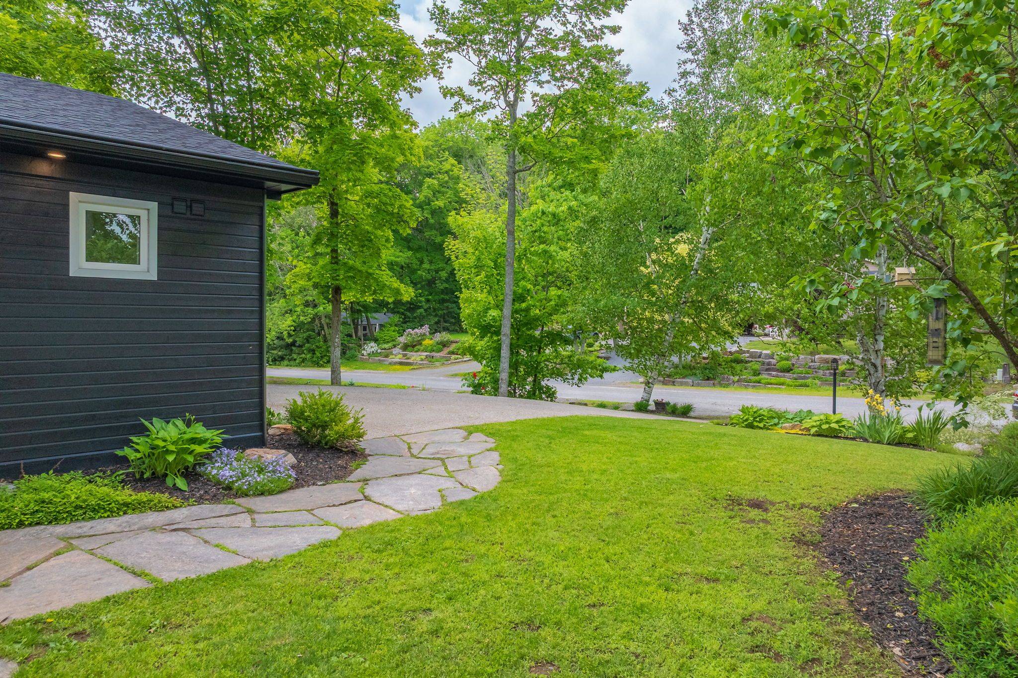 Huntsville, ON P1H 1Y9,245 Summit DR