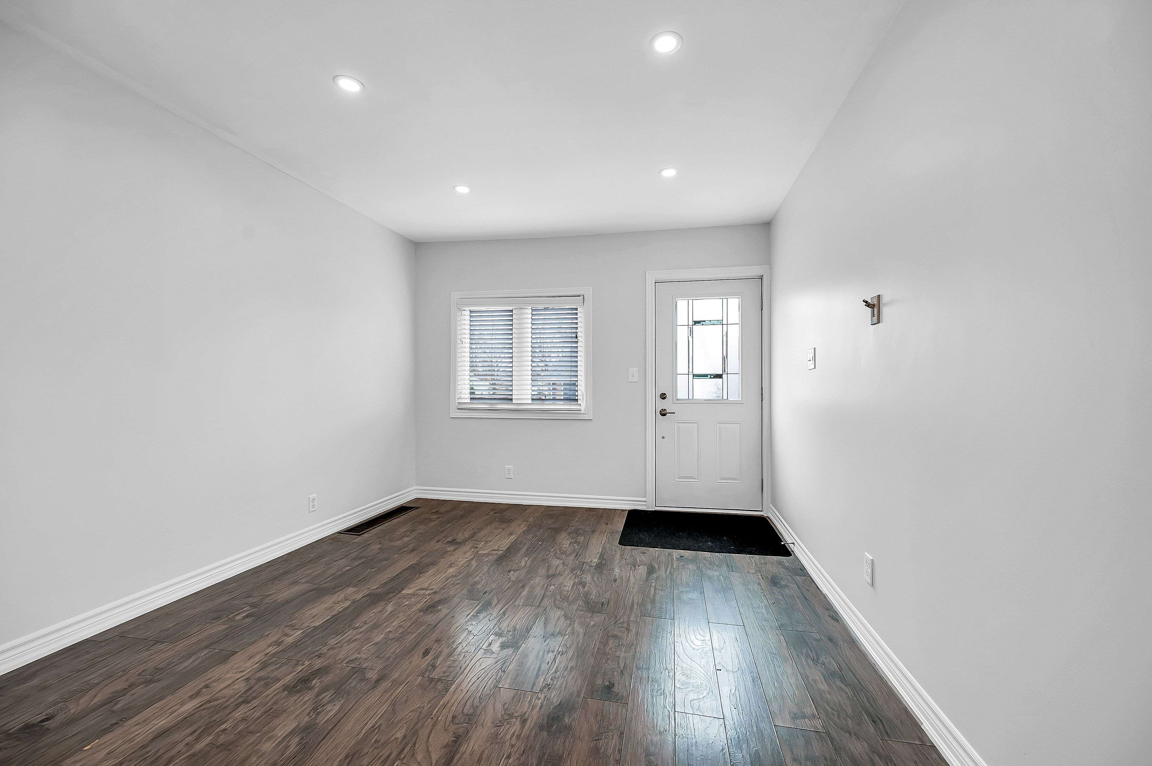 Hamilton, ON L8H 5K3,417 Paling AVE