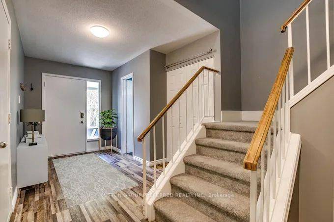London South, ON N6J 4C3,122 Andover DR