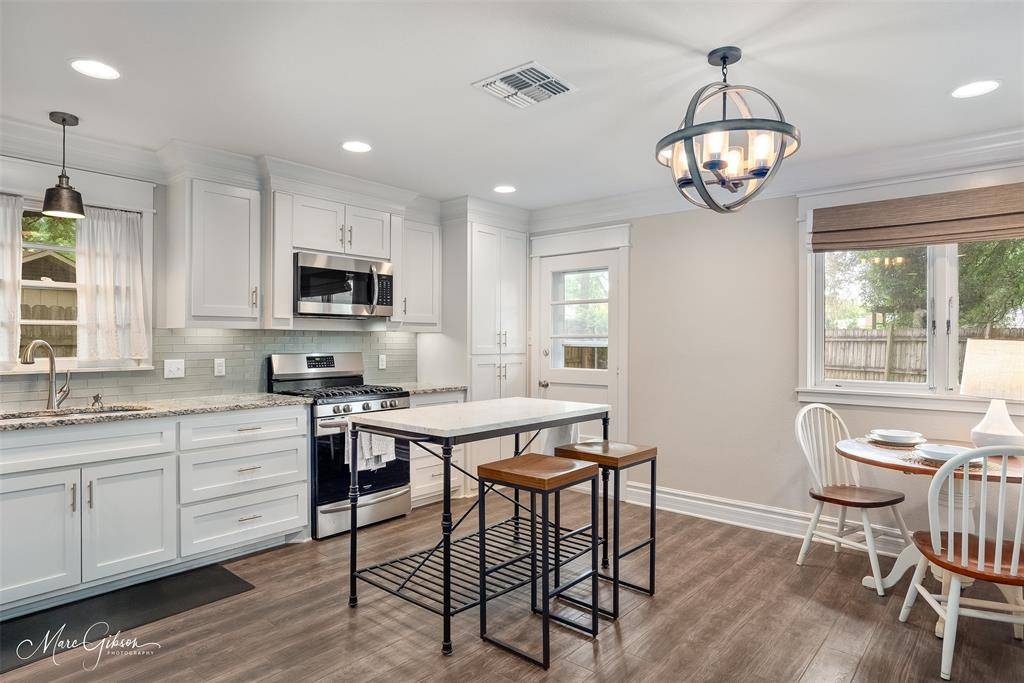 Shreveport, LA 71105,5730 Lovers Lane