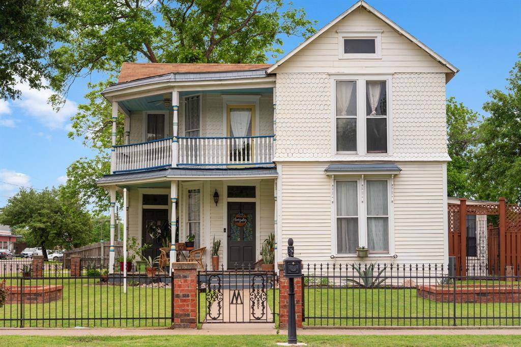 501 N Anglin Street, Cleburne, TX 76031