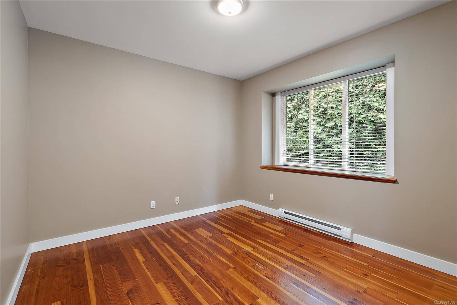 Langford, BC V9C 4L5,3456 Auburn Crt